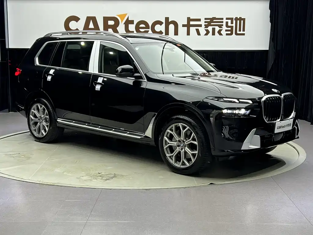 BMW X7 2023 — фото 2