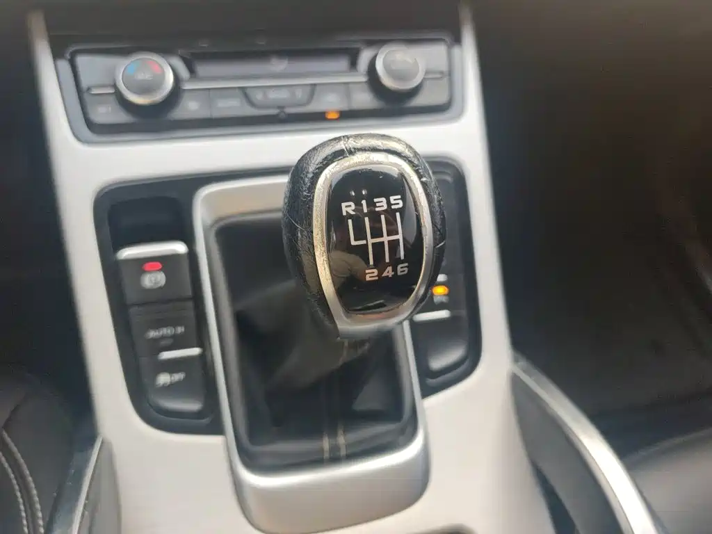 Geely Boyue — миниатюра 16