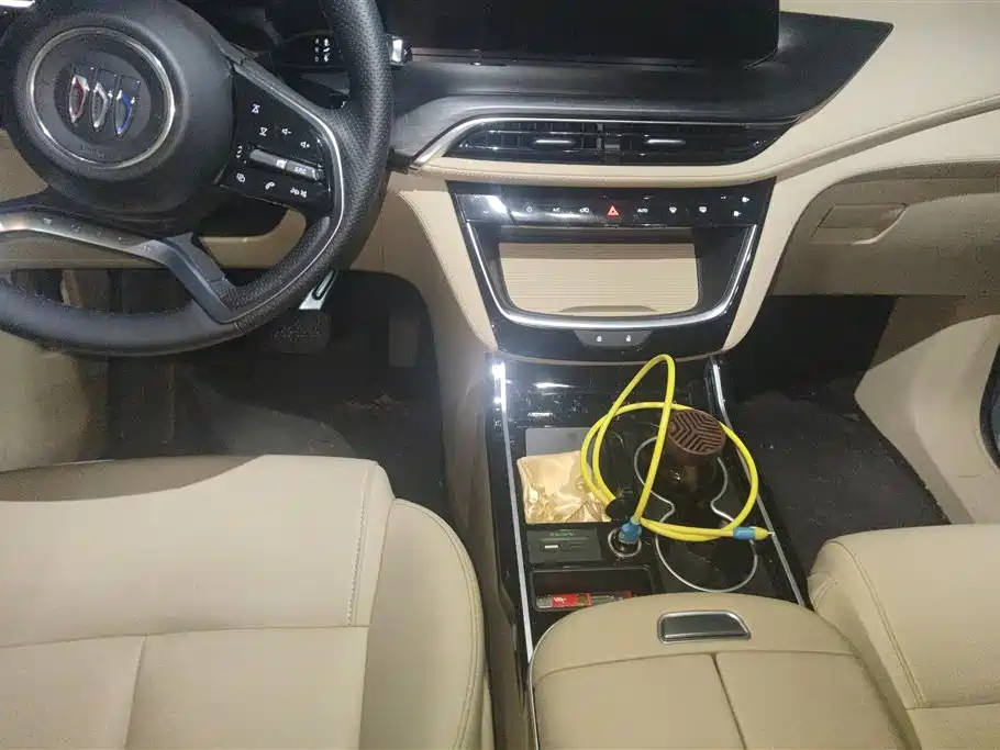 BUICK GL8 NEW ENERGY