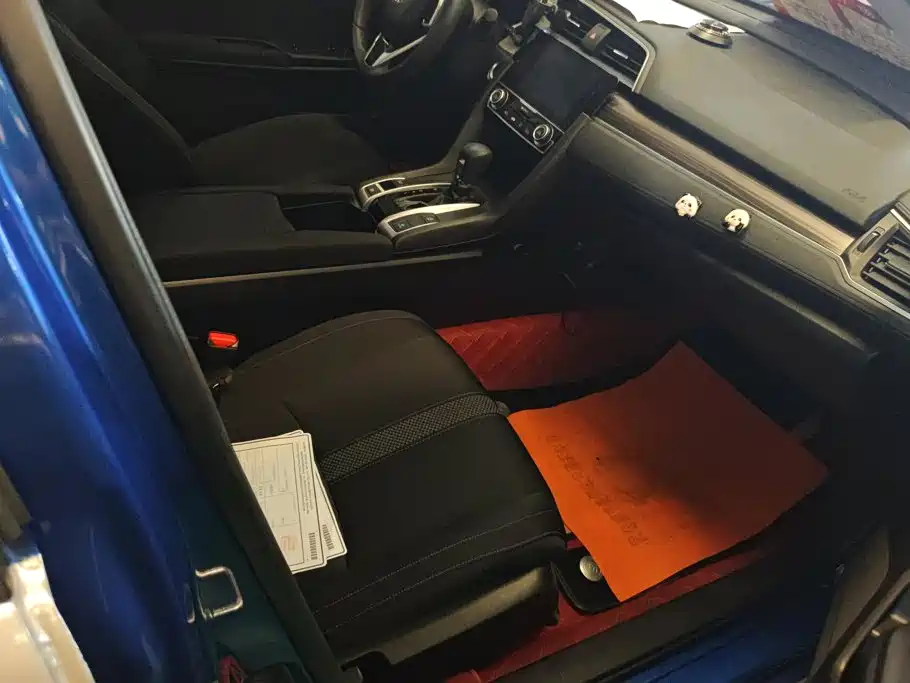 Honda Civic — миниатюра 8