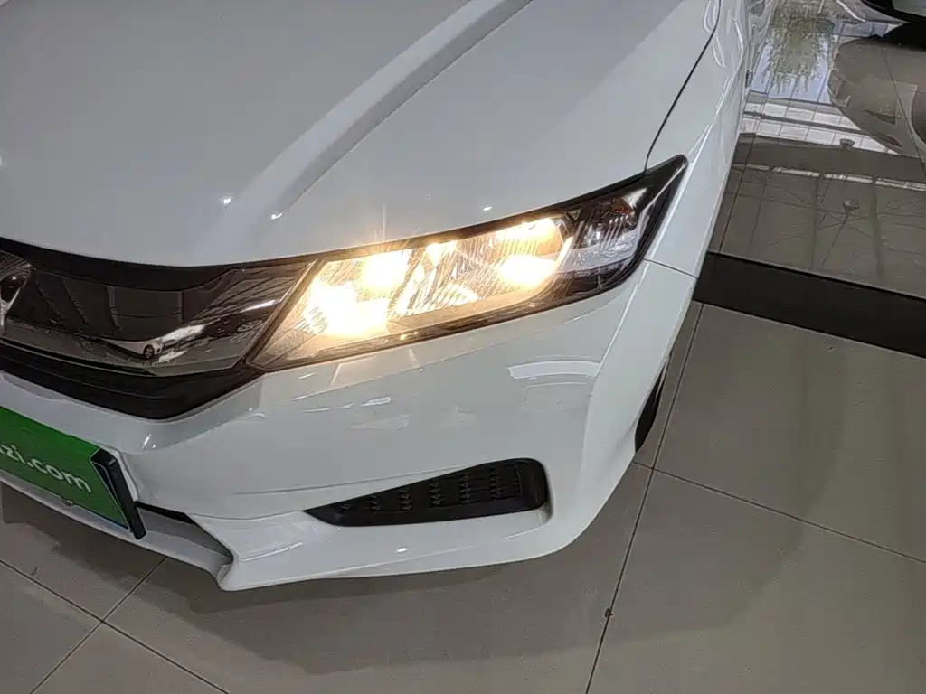Honda City — миниатюра 24