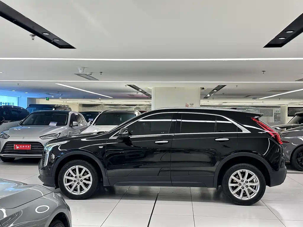 Cadillac XT4 — миниатюра 4