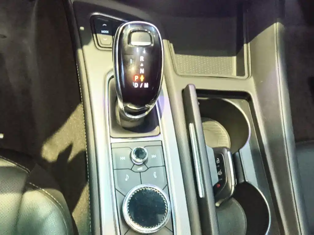 Cadillac CT5 — миниатюра 14