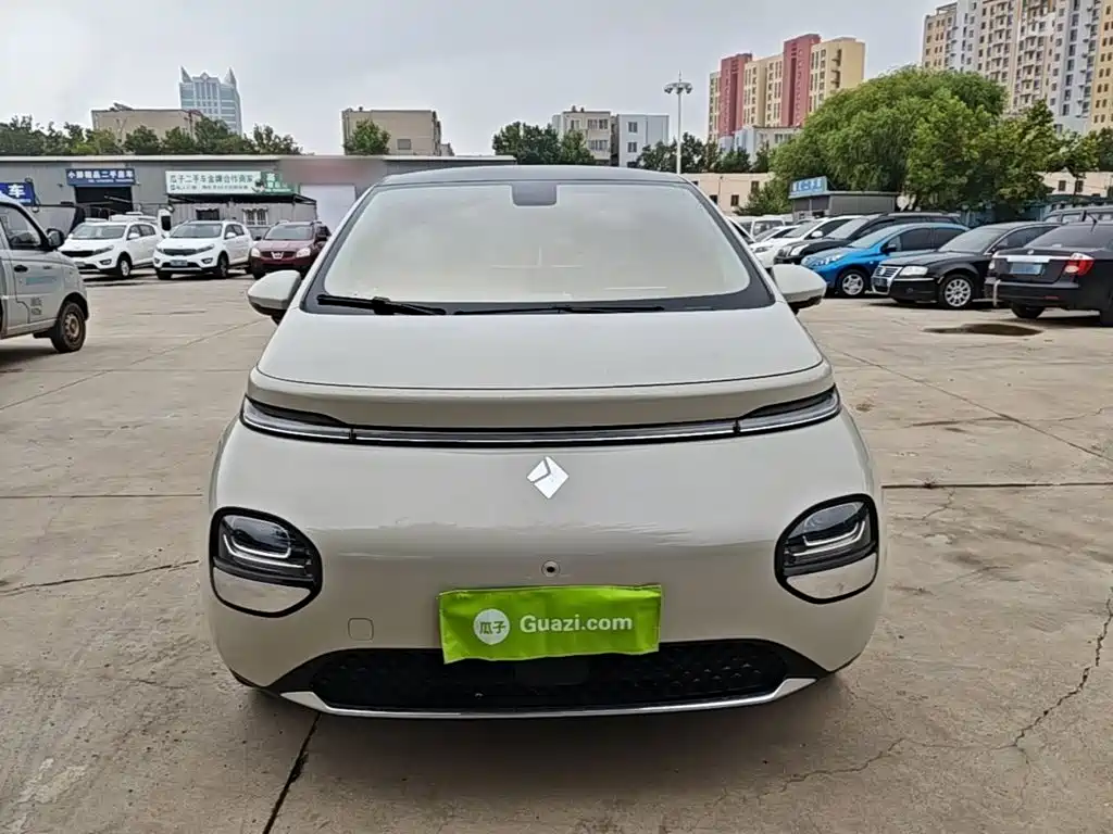 Baojun Yunduo — миниатюра 3
