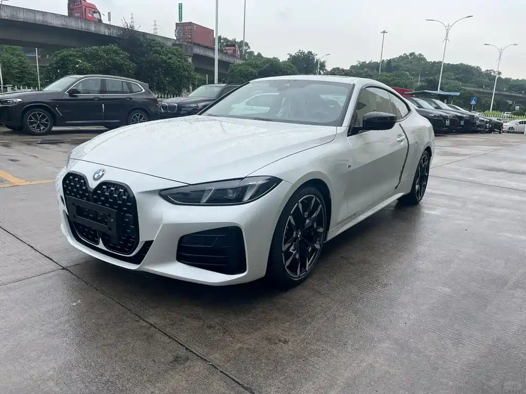 Купить BMW 4 Series