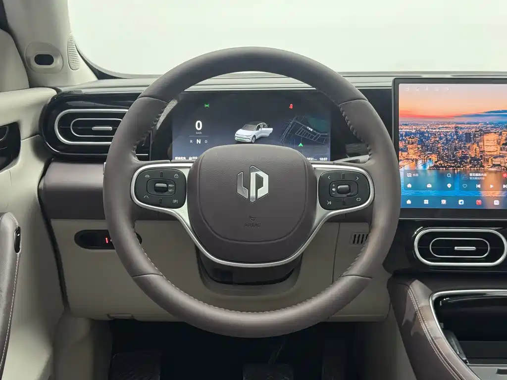 Leapmotor Leapmotor C11 — миниатюра 15