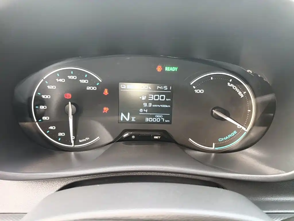Wuling Hongguang EV — миниатюра 12