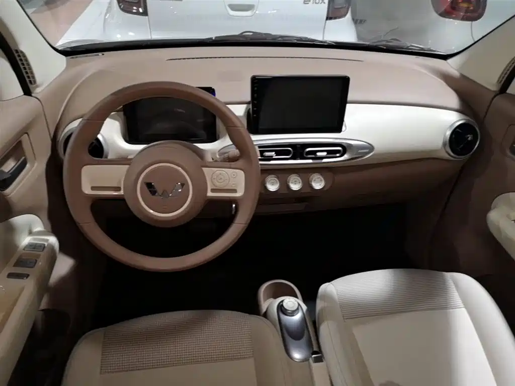 Wuling Mini EV MINIEV 2025
