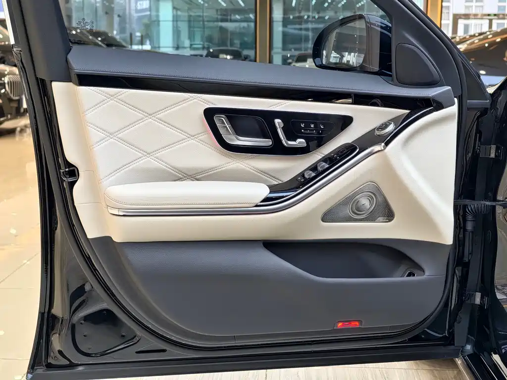 MERCEDES-BENZ MAYBACH S CLASS