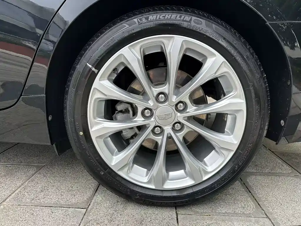Cadillac CT5 — миниатюра 28