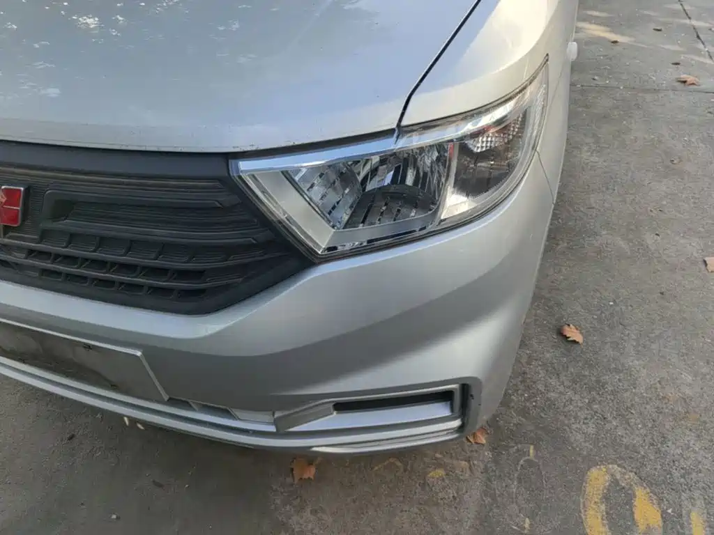 Wuling Hongguang V — миниатюра 24