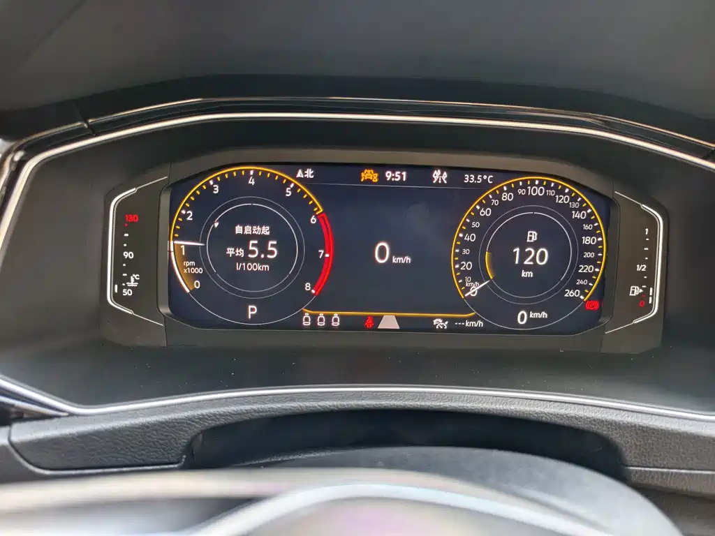 Volkswagen T-Roc — миниатюра 14