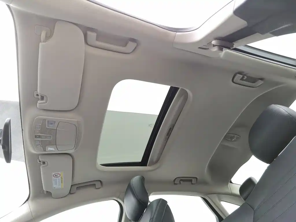 Ford Mondeo — миниатюра 14