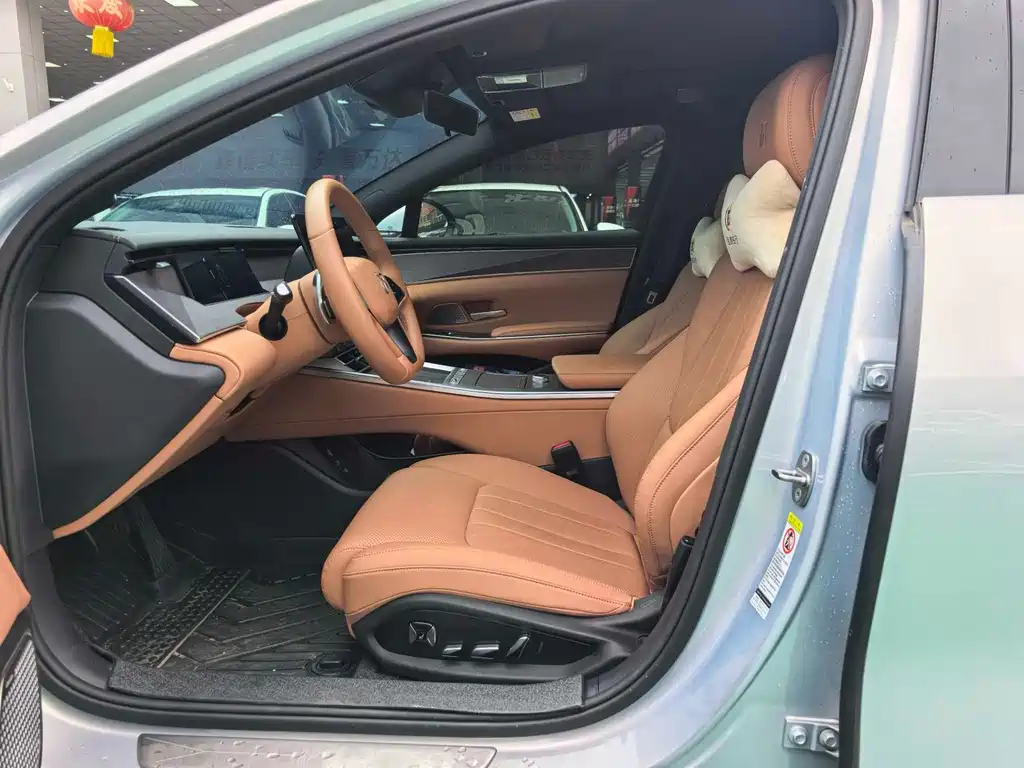 BYD Han L 2025 EV 701KM Flagship
