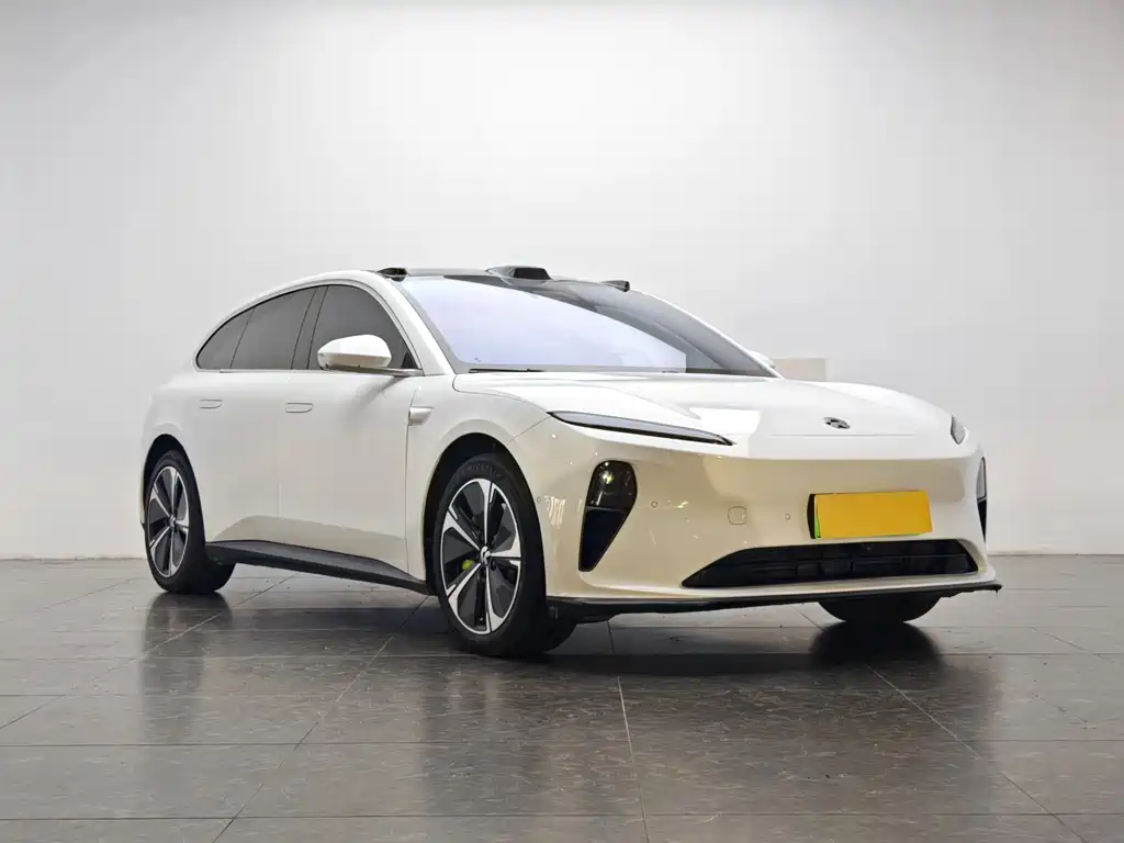 NIO NIO ET5T