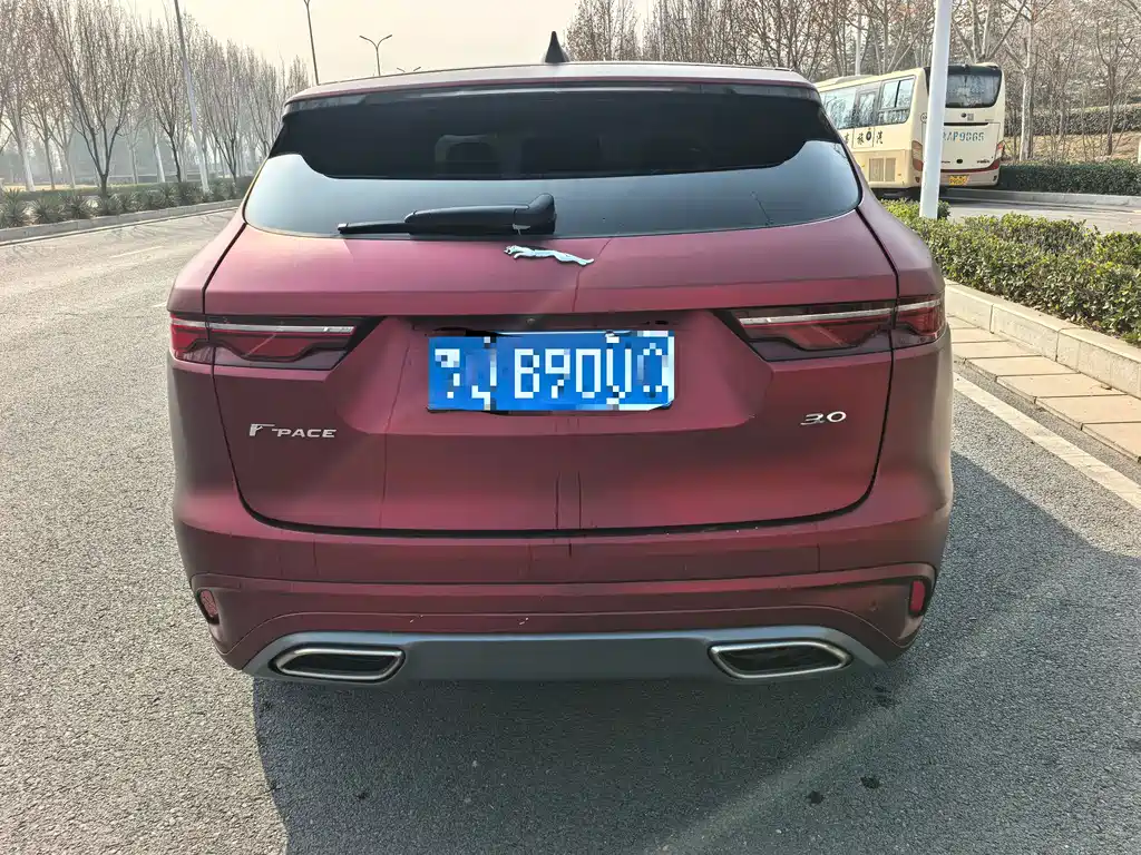 JAGUAR F PACE