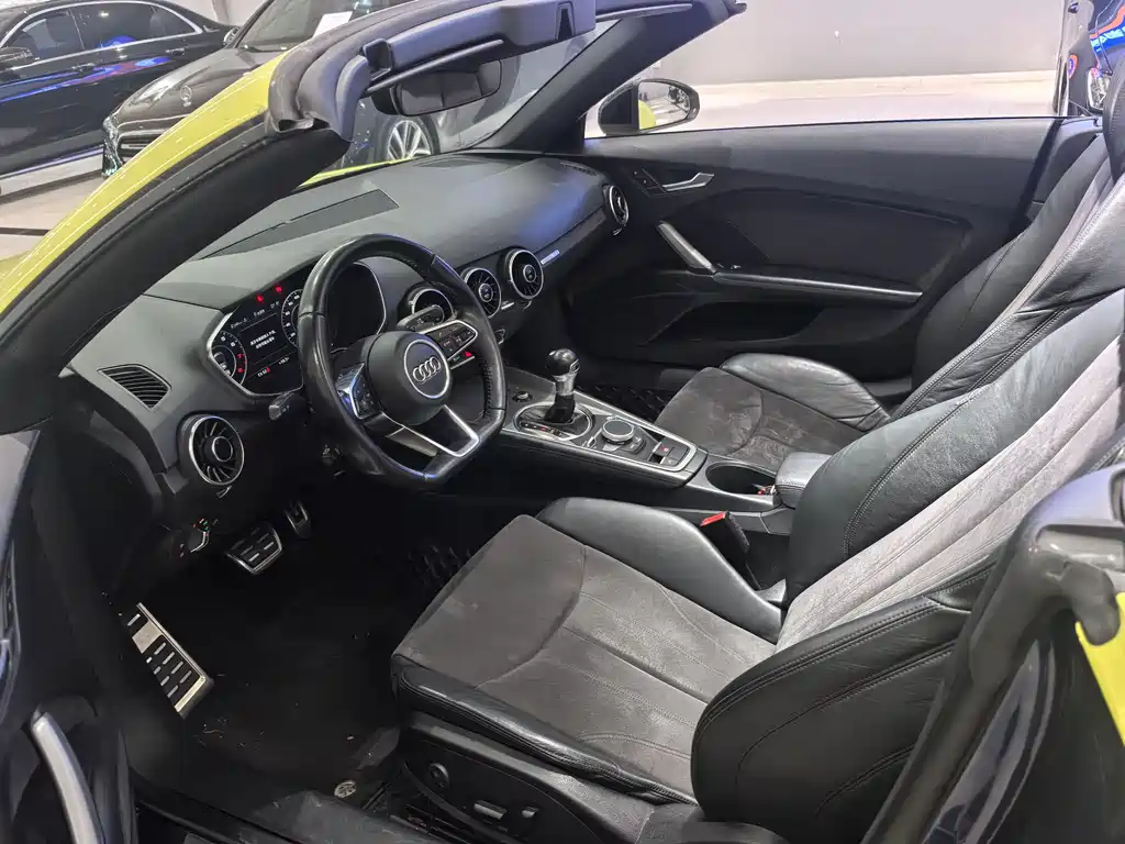 Audi TT 2015 TT Roadster 45 TFSI