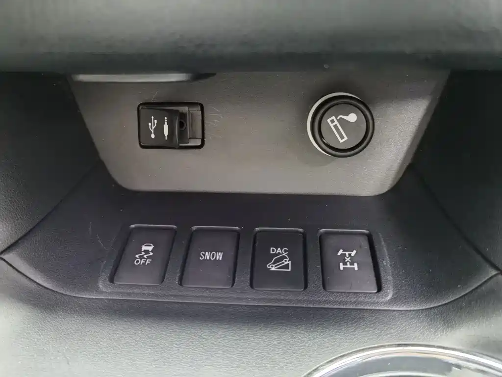Toyota Highlander — миниатюра 13