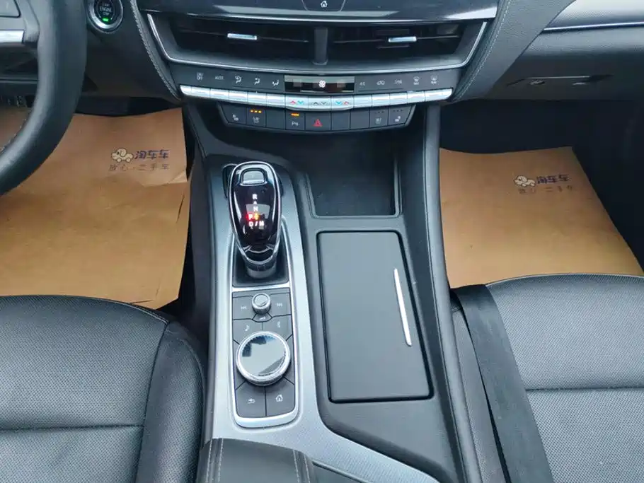 Cadillac CT5 — миниатюра 16
