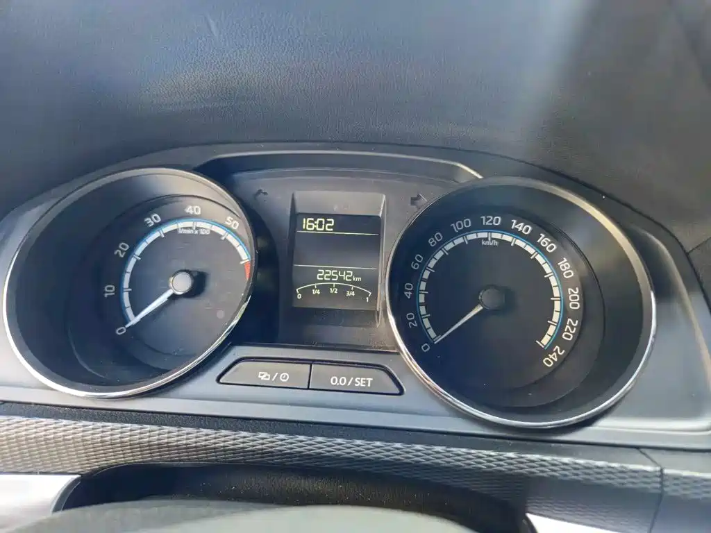 Skoda Kamiq 1.5L Auto Comfort Enjoy Edition, фото 15