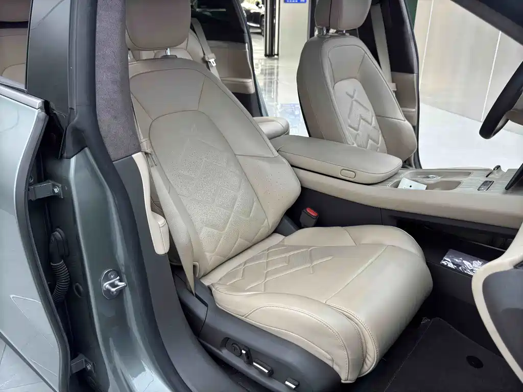 NIO ET7 — миниатюра 19