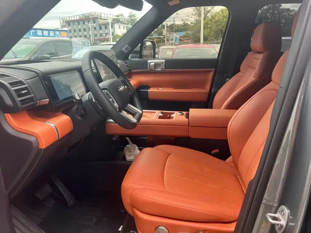 Fangchengbao Leopard 7 7 2025 190KM Ultra