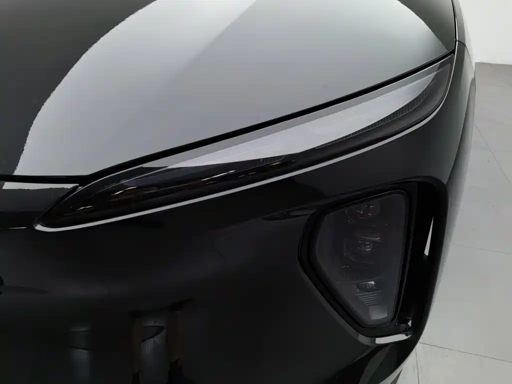 NIO ES6 — миниатюра 7