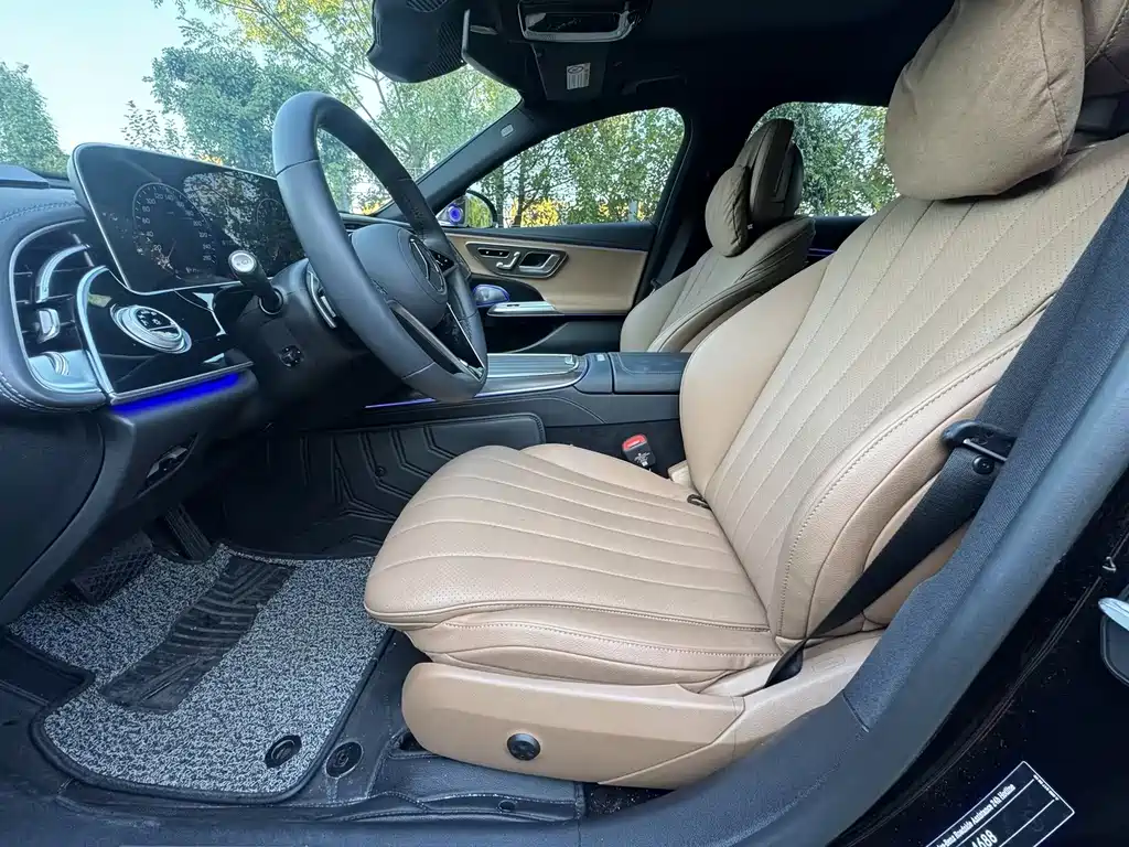 Mercedes-Benz E-Class — миниатюра 18