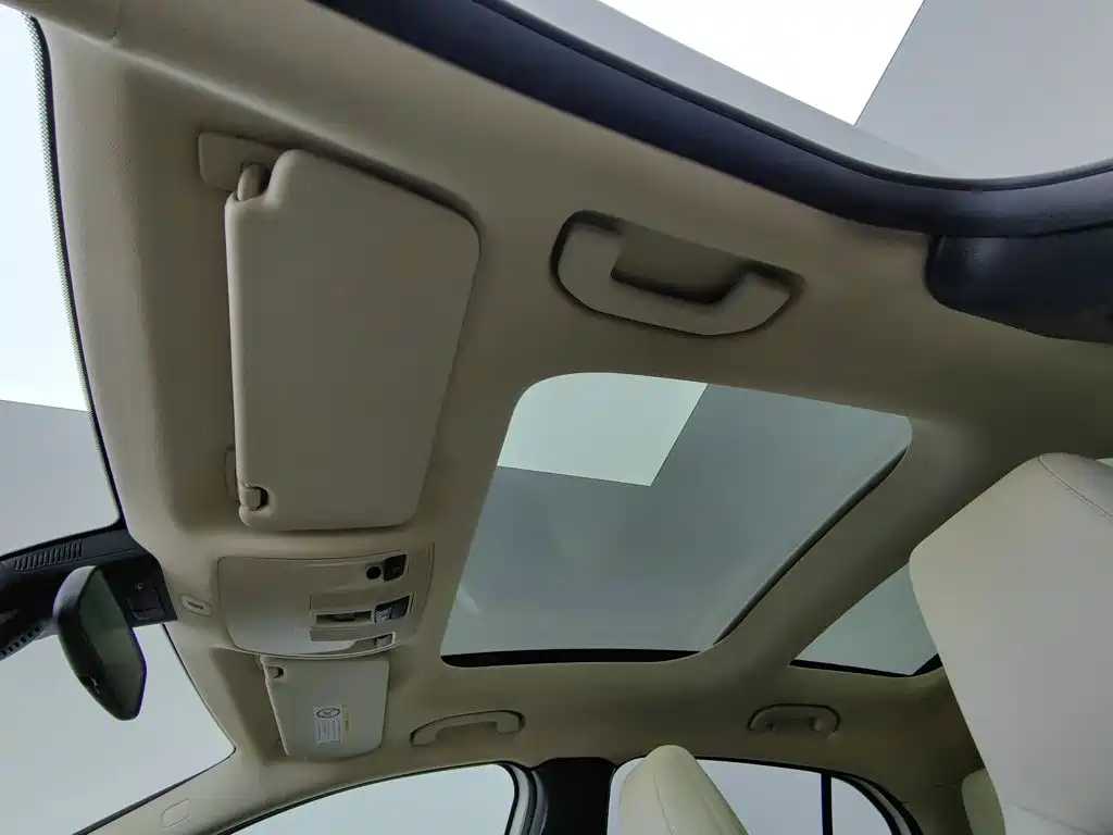 Mercedes-Benz GLA — миниатюра 14