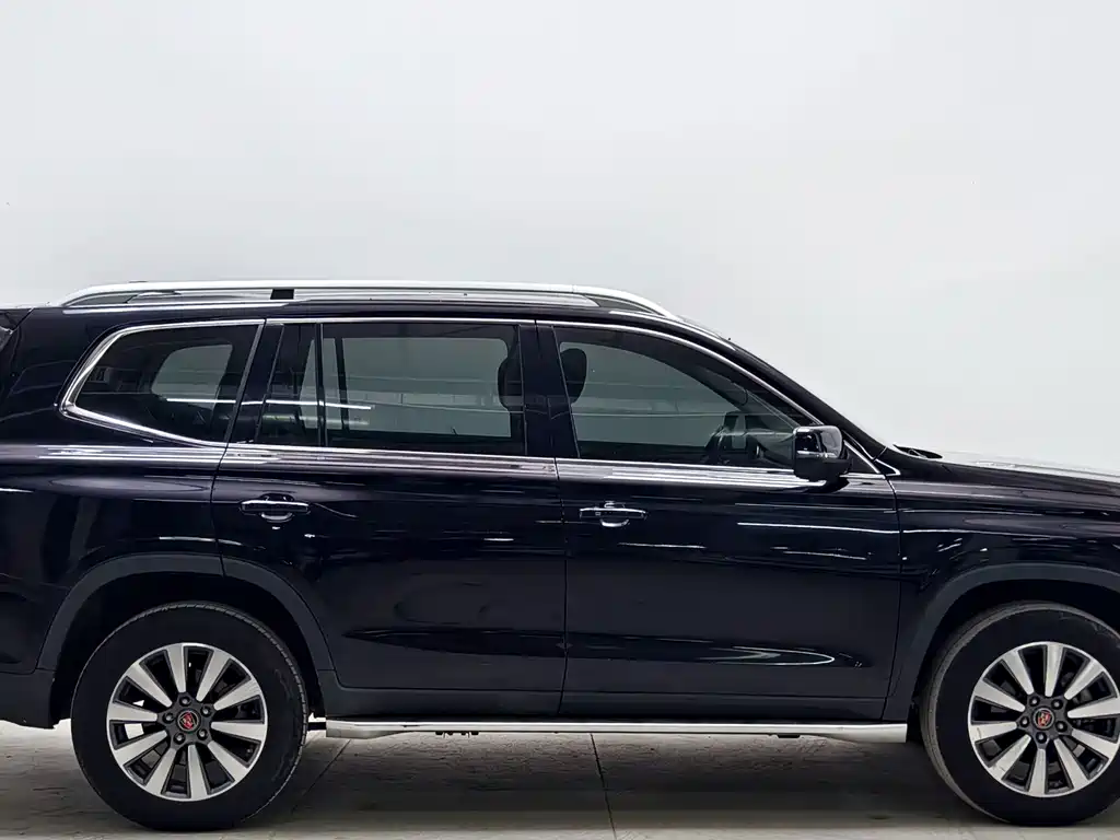 Roewe RX8 — миниатюра 8