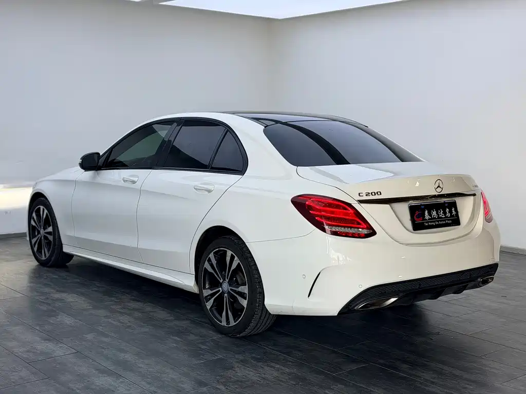 Mercedes-Benz C-Class — миниатюра 5
