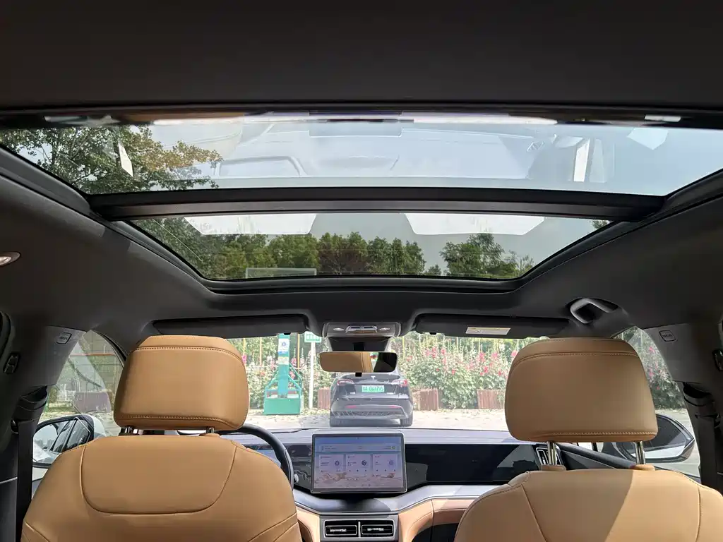 BYD Song L DM-i L DM-i 2024 75km Lead