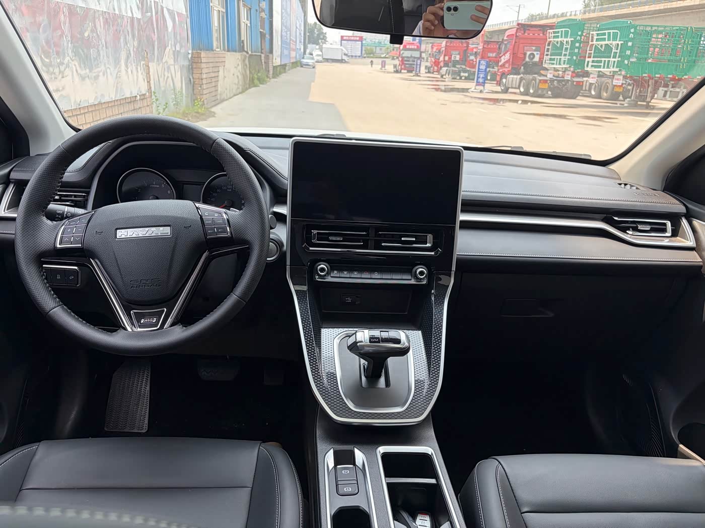 Haval Haval M6 1.5 л 2024 г. Белый, пробег 7000 км