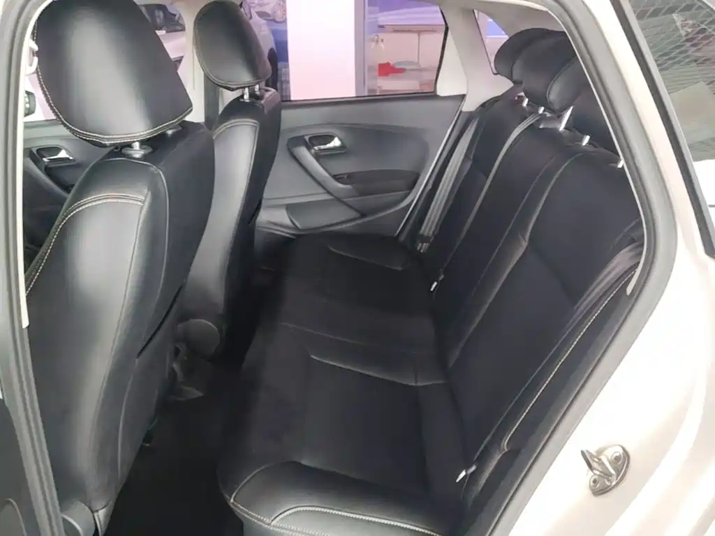 Volkswagen Polo — миниатюра 17