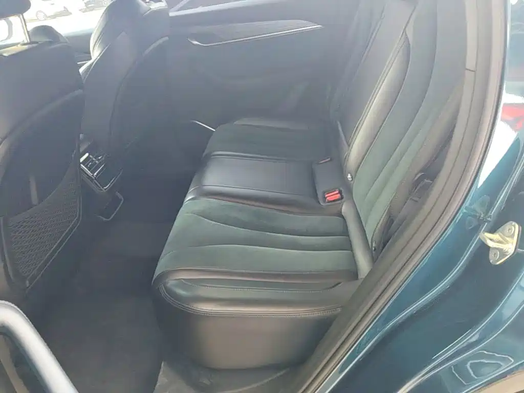 Geely Xingyue L — миниатюра 17
