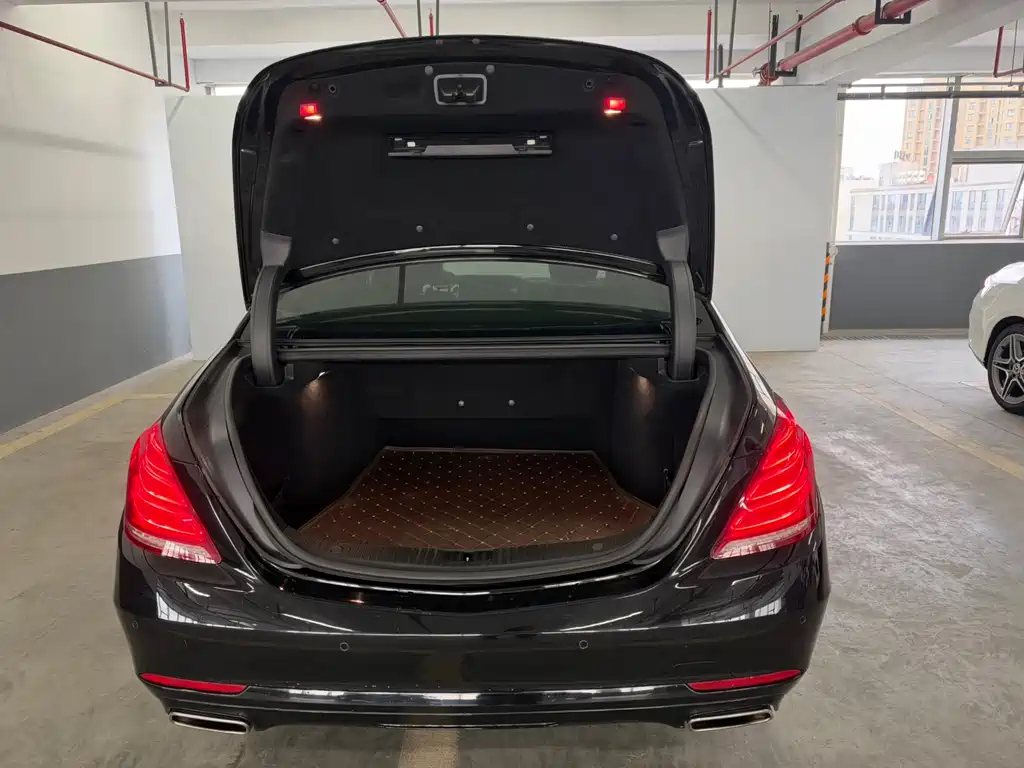 Mercedes-Benz S-Class — миниатюра 8