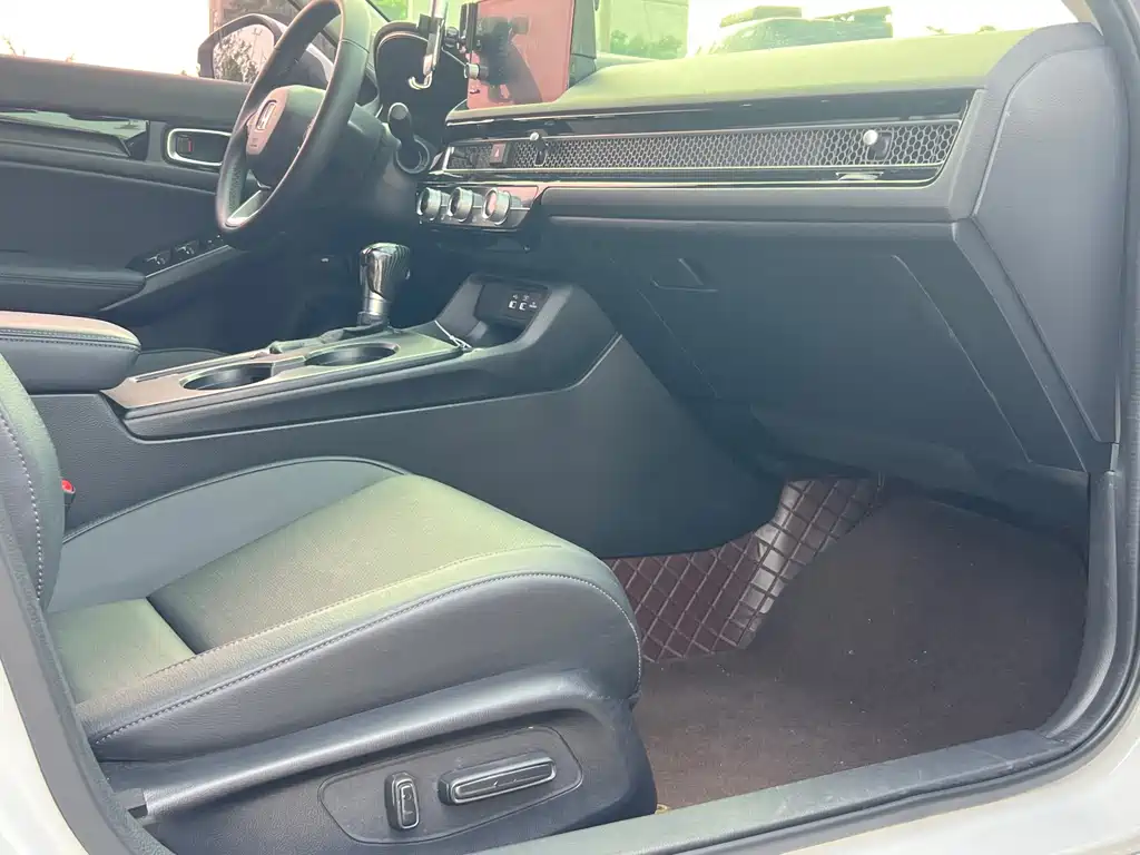 Honda Integra — миниатюра 12