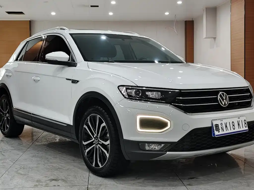 VOLKSWAGEN T ROC EXPLORING SONGS