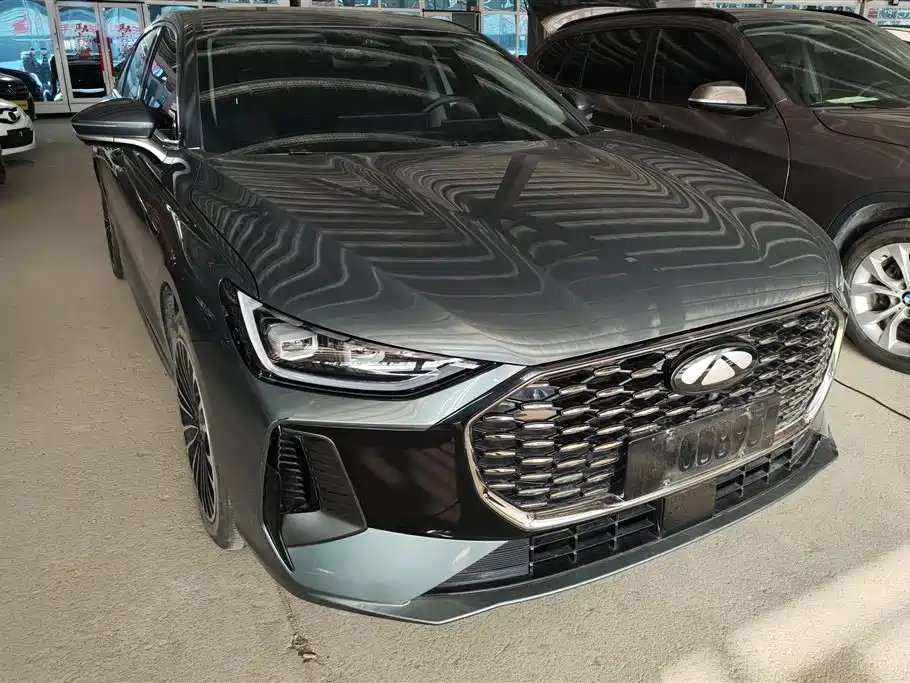 CHERY FENGYUN A8L