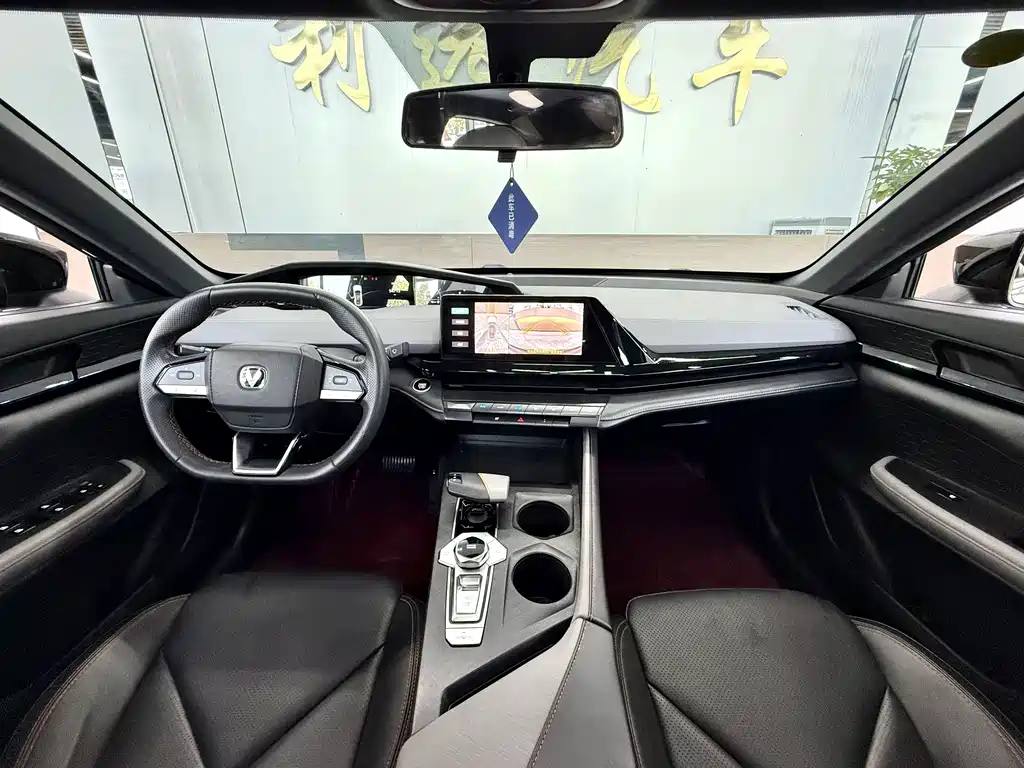 Changan UNI-V — миниатюра 10