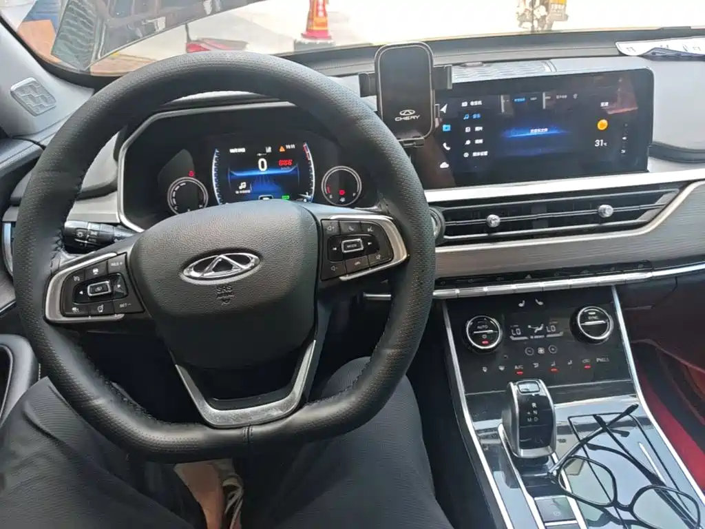 Chery Tiggo 8 — миниатюра 10