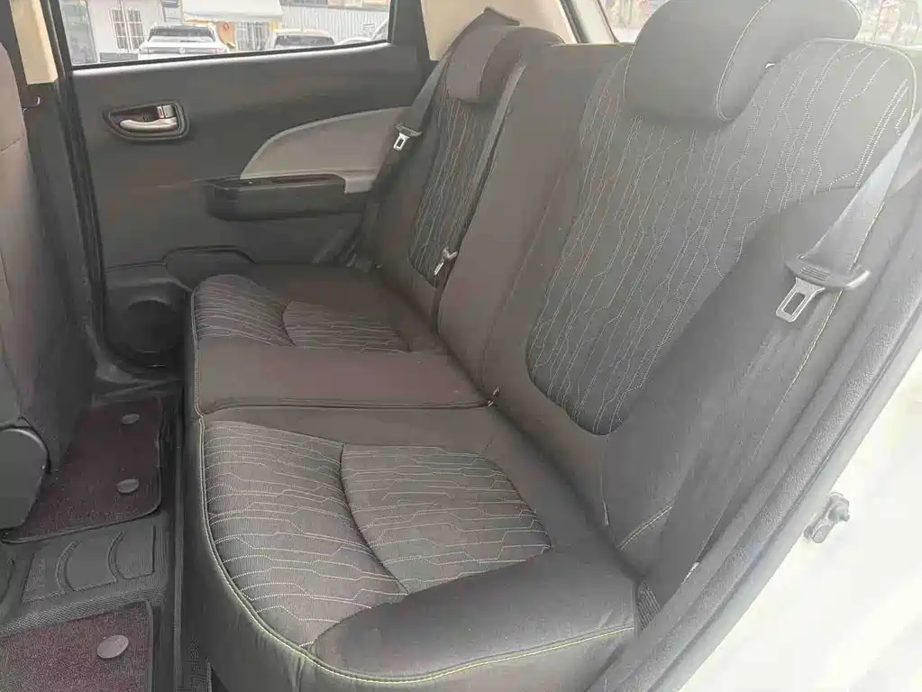 Changan Benben E-Star — миниатюра 5