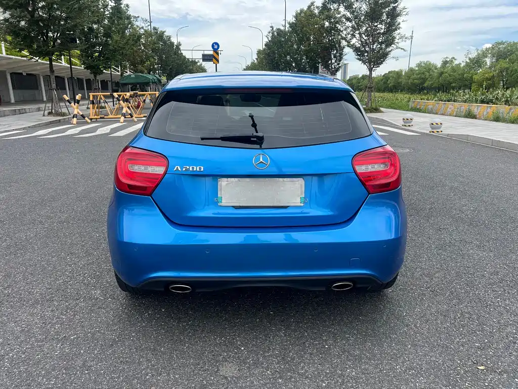 Mercedes-Benz A-Class (Import) — миниатюра 4