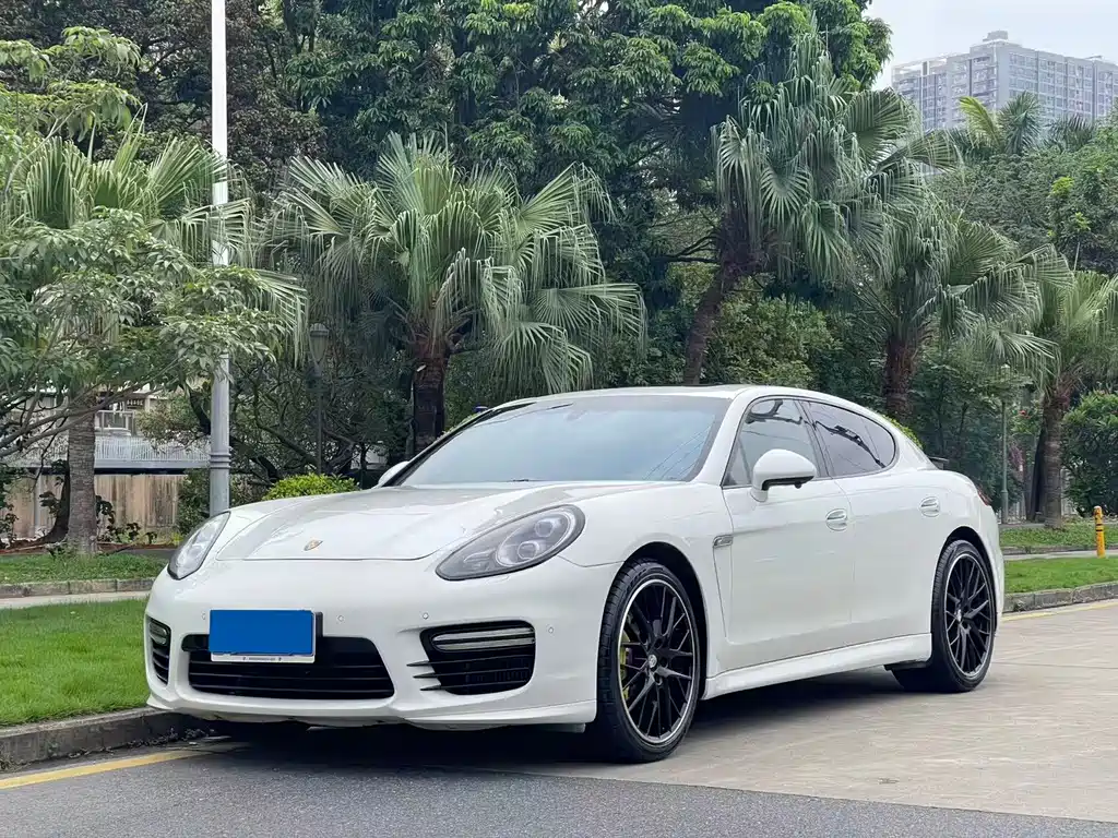 Купить Porsche Panamera