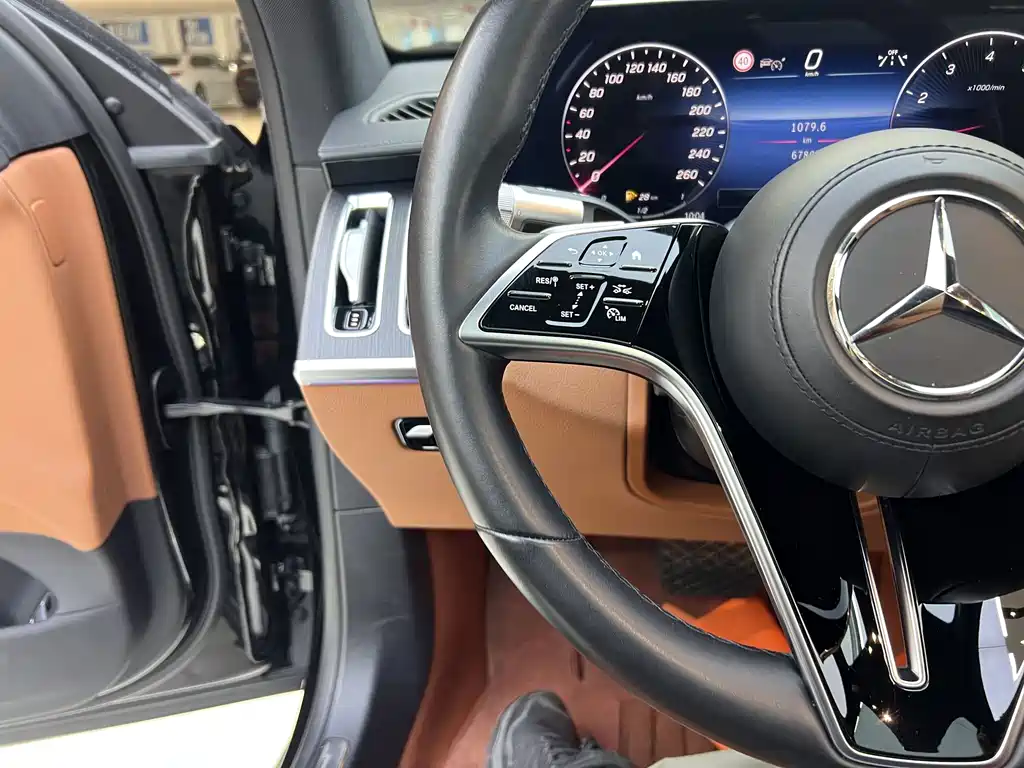Mercedes-Benz S-Class — миниатюра 22