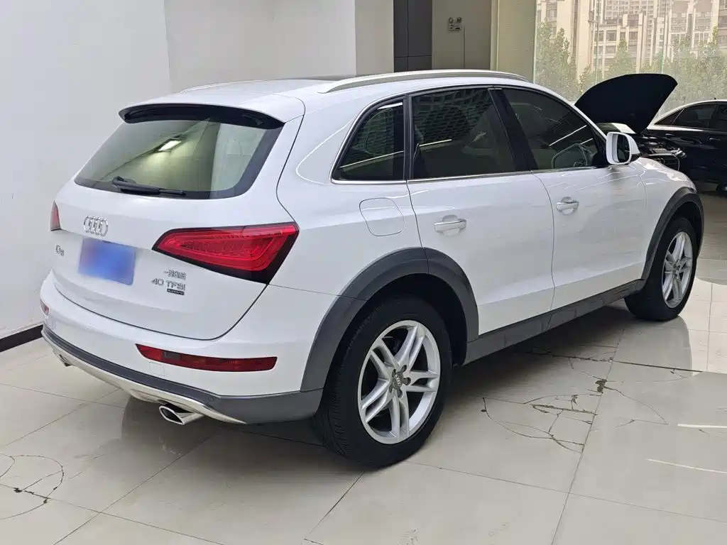 Audi Q5 — миниатюра 5