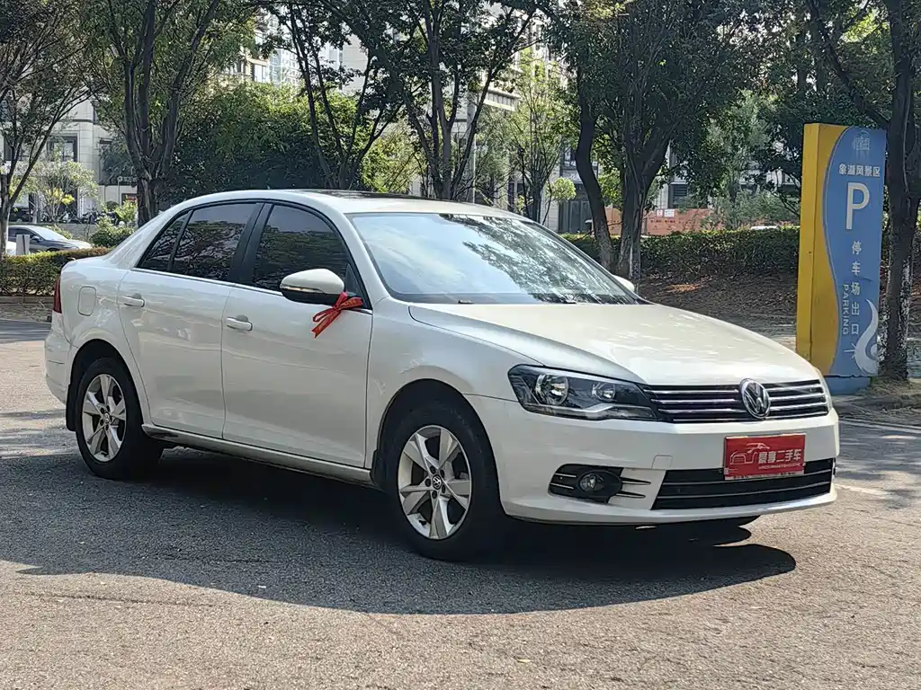 Volkswagen Bora — миниатюра 3