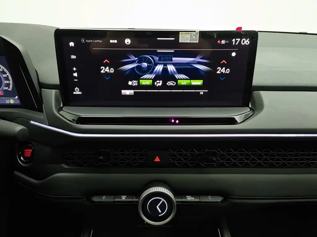 Honda Accord — миниатюра 12