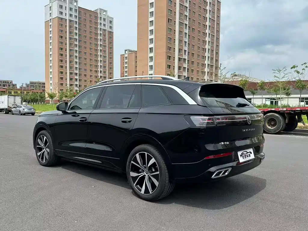Volkswagen Tavendor 2024 380TSI R-Line