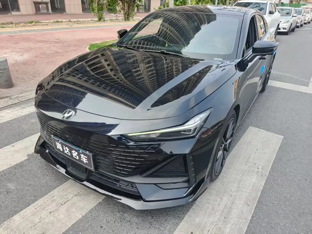 Changan UNI-V 2022